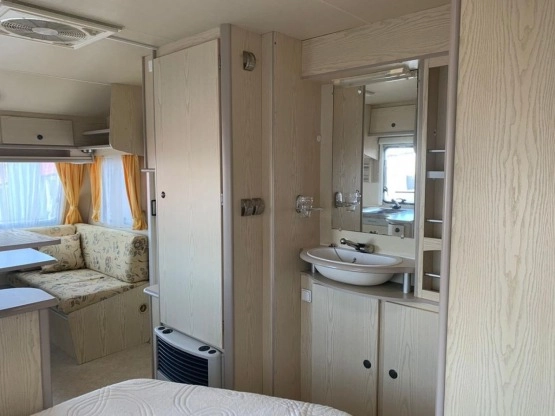                         Przyczepa Avento 465 TF, 1999 r. - zdjęcie 20
                        