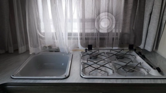                         Przyczepa Hobby Classic, 1991 r. - zdjęcie 5
                        