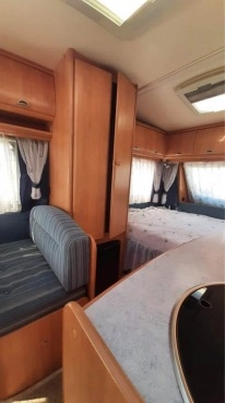                         Przyczepa Hobby 400 De Luxe, rok 2006 - zdjęcie 7
                        