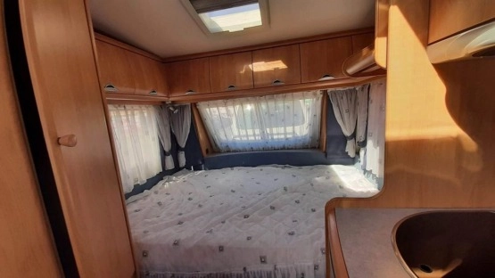                         Przyczepa Hobby 400 De Luxe, rok 2006 - zdjęcie 8
                        