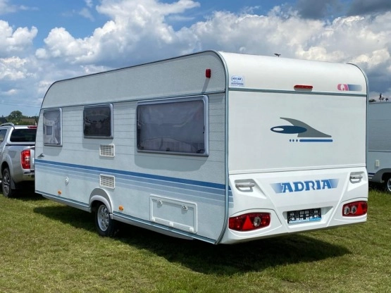                         ADRIA ADORA 562UP z 2005r. 1400kg DMC , przedsionek + drewniany podest , pokrowiec na zimę. Woj. Pomorskie - zdjęcie 1
                        