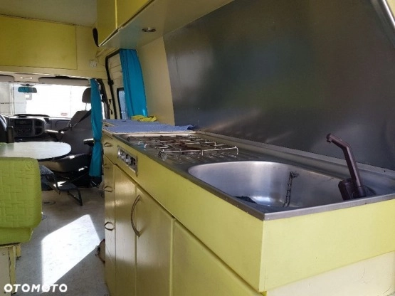                         Ford Transit Camper Kamper - zdjęcie 4
                        