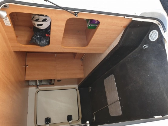                         Sprzedam kampera/motorhome ford laika x695r - zdjęcie 5
                        