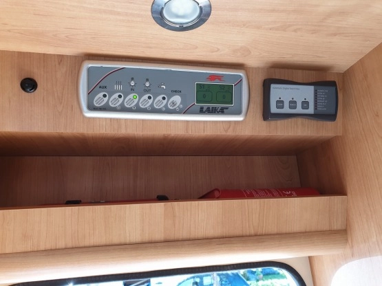                         Sprzedam kampera/motorhome ford laika x695r - zdjęcie 7
                        