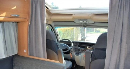                        Renault MASTER KNAUS SUN TI 630 w wersji zimowej - zdjęcie 5
                        