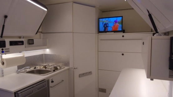                         Przyczepa kempingowa Off Road z podnoszonym dachem - zdjęcie 20
                        