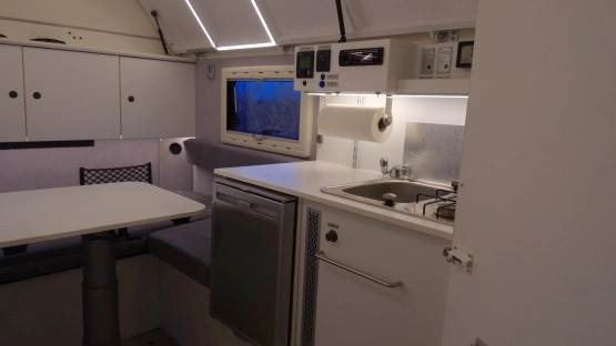                         Przyczepa kempingowa Off Road z podnoszonym dachem - zdjęcie 5
                        