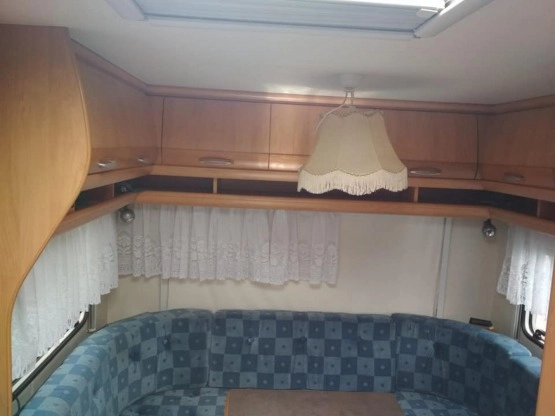                         Przyczepa Hobby 1999 - zdjęcie 16
                        