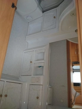                         Przyczepa Hobby 1999 - zdjęcie 7
                        