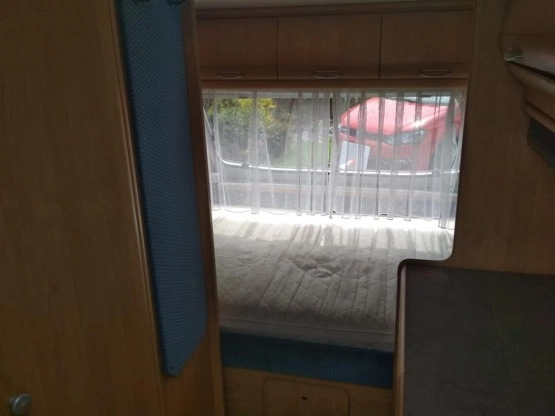                         Przyczepa Hobby 1999 - zdjęcie 8
                        