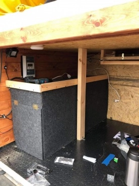                         Kamper van camper vanlife vw lt 35 webasto solary blaszak wc kuchnia - zdjęcie 4
                        
