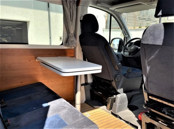                         Volkswagen Crafter Grand California - zdjęcie 14
                        