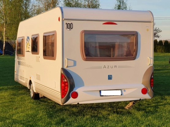                         KNAUS Azur 500FU Premium 4/5 os. Moover, prysznic, toaleta - zdjęcie 1
                        
