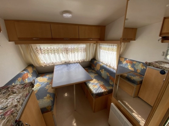                         Przyczepa Kempingowa Caravelair - zdjęcie 10
                        