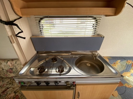                         Przyczepa Kempingowa Caravelair - zdjęcie 6
                        