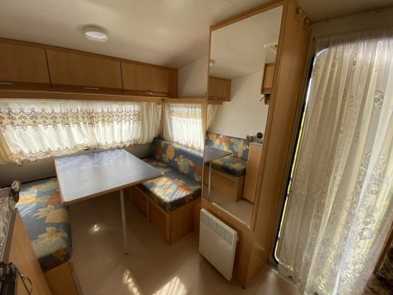                         Przyczepa Kempingowa Caravelair - zdjęcie 7
                        