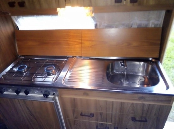                         Przyczepa kempingowa T.E.C - zdjęcie 6
                        