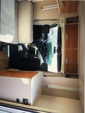                         Kamper Rimor Hygger 12 plus Renault Master - zdjęcie 8
                        