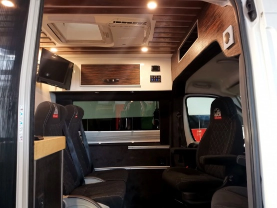                         Citroen Jumper Kamper FULL OPCJA. Mega okazja FV23 - zdjęcie 3
                        