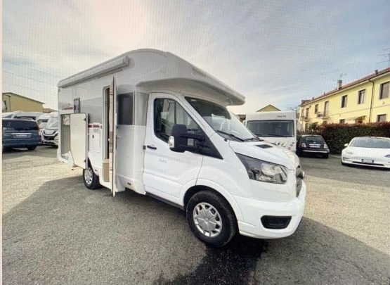                         Nowy kamper CI Horon 94XT - zdjęcie 1
                        