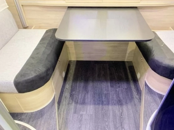                         Nowy Kamper Ford CHAUSSON 716  - zdjęcie 3
                        