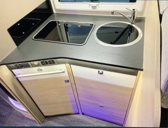                         Nowy Kamper Ford CHAUSSON 716  - zdjęcie 4
                        