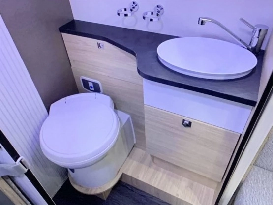                         Nowy Kamper Ford CHAUSSON 716  - zdjęcie 7
                        