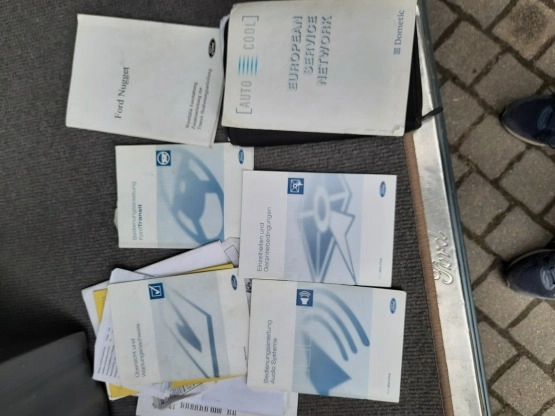                         Kamper Ford Transit Nugget Westfalia - zdjęcie 10
                        