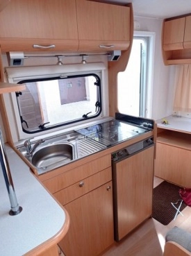                         Przyczepa kempingowa Beyerland Sprinter - zdjęcie 7
                        