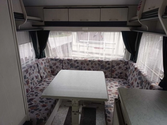                         Przyczepa kempingowa Chateau Chiara 334 - zdjęcie 8
                        