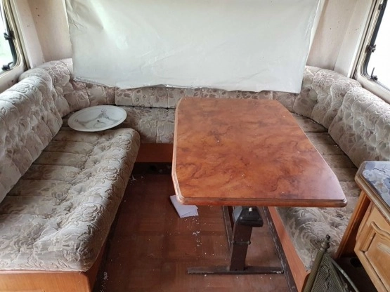                         Przyczepa Kempingowa Tabbert Baronesse 650 - zdjęcie 5
                        