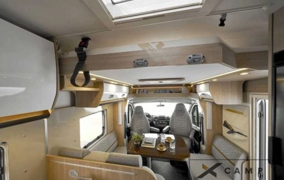                         Kamper Laika 509 - zdjęcie 3
                        