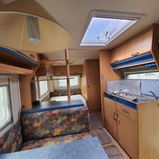                         Przyczepa kempingowa Hobby 440 - zdjęcie 4
                        