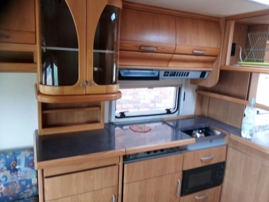                         Przyczepa kempingowa Hobby 540 - zdjęcie 4
                        