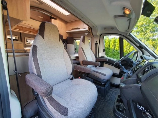                         Fiat Ducato/ KNAUS  - zdjęcie 8
                        