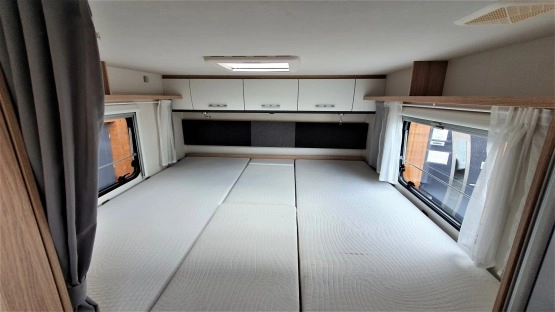                         Sunlight T68 jak NOWY - zdjęcie 13
                        