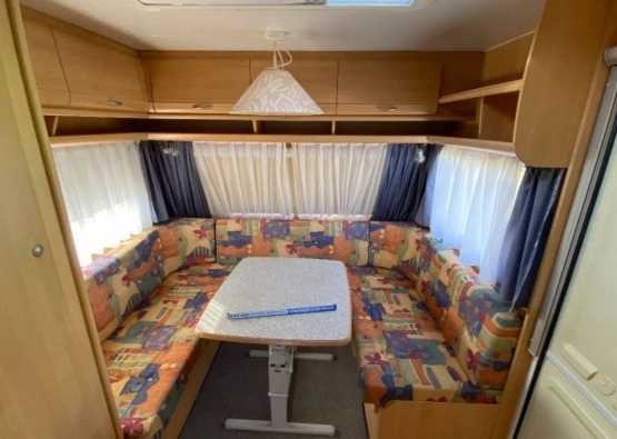                         Dethleffs Camper 470 z przedsionkiem Isabella  - zdjęcie 13
                        