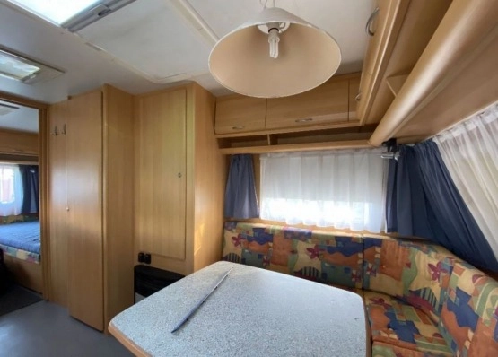                         Dethleffs Camper 470 z przedsionkiem Isabella  - zdjęcie 20
                        