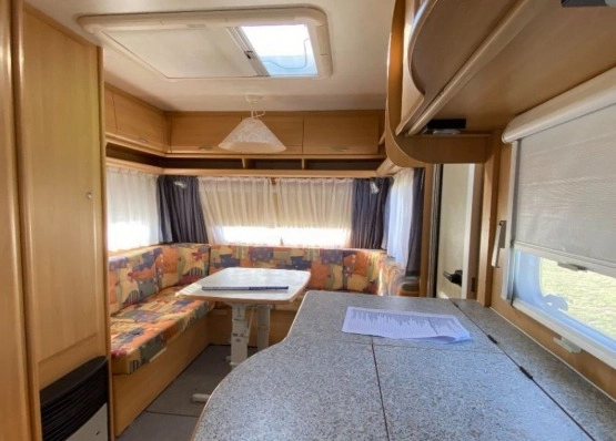                         Dethleffs Camper 470 z przedsionkiem Isabella  - zdjęcie 5
                        