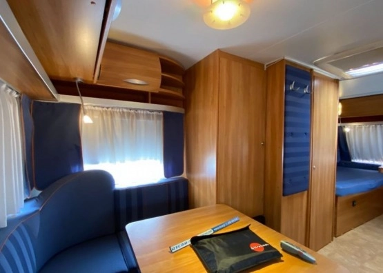                         Przyczepa kempingowa Burstner Fliper 460 TL  - zdjęcie 13
                        