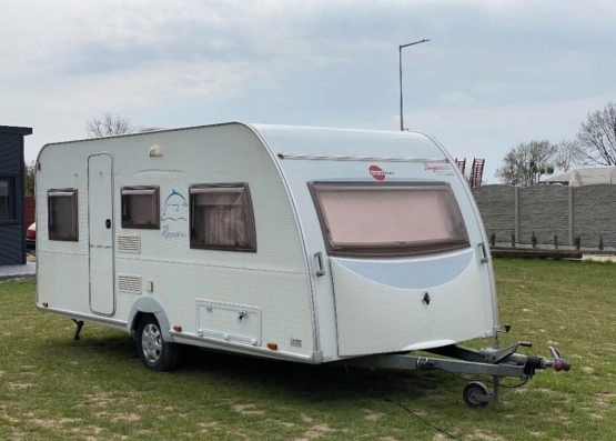                         Przyczepa kempingowa Burstner Fliper 460 TL  - zdjęcie 17
                        