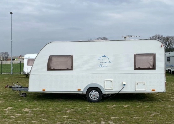                         Przyczepa kempingowa Burstner Fliper 460 TL  - zdjęcie 4
                        