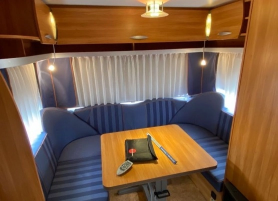                         Przyczepa kempingowa Burstner Fliper 460 TL  - zdjęcie 6
                        