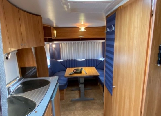                         Przyczepa kempingowa Burstner Fliper 460 TL  - zdjęcie 7
                        