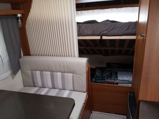                         Przyczepa Kempingowa Hobby 470 KMF - zdjęcie 4
                        