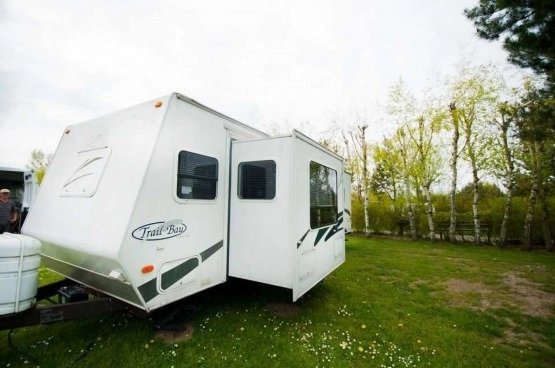                         Przyczepa kempingowa Trail-Bay - zdjęcie 8
                        