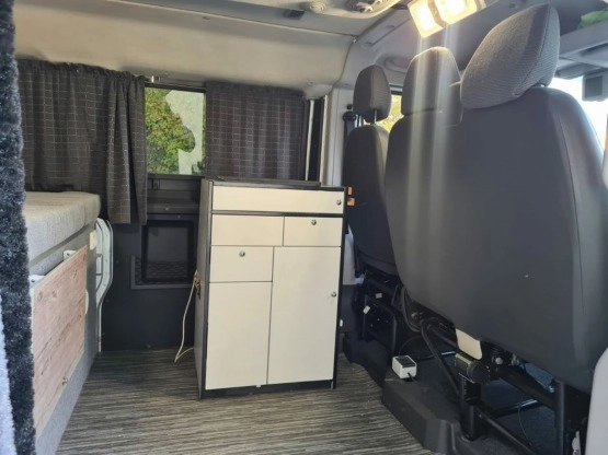                         Peugeot boxer mini kamper - zdjęcie 2
                        