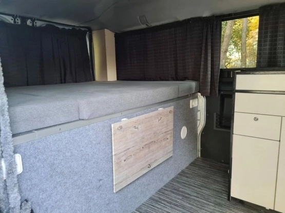                         Peugeot boxer mini kamper - zdjęcie 8
                        