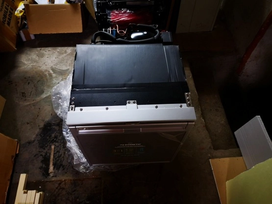                         Nowa lodówka Dometic na 12V - kamper, przyczepa - zdjęcie 4
                        