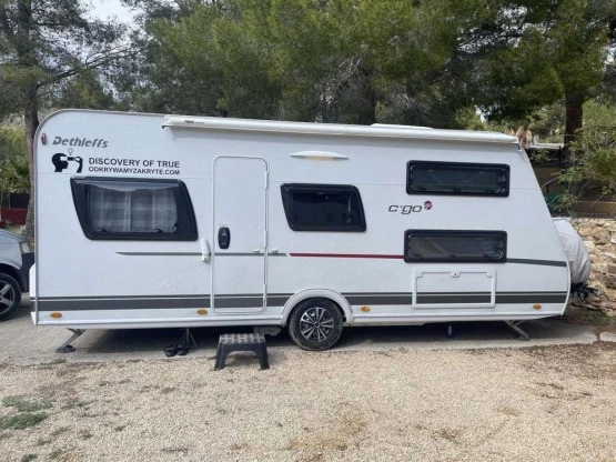                         Przyczepa kempingowa Dethleffs c'go up 525 KR - zdjęcie 1
                        